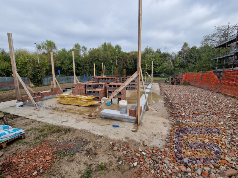 Scopri l'opportunità unica di acquistare una villa moderna e funzionale nel cuore della zona San ...