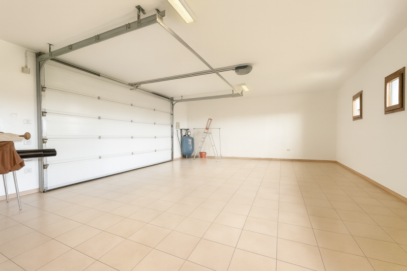 A Lobbia, tranquilla frazione di Lonigo, c’è una casa che profuma di campagna e di vita vissuta c...