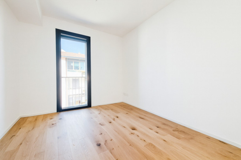 Nella rinomata zona di Santa Maria del Rovere, proponiamo un APPARTAMENTO TRICAMERE all’interno d...