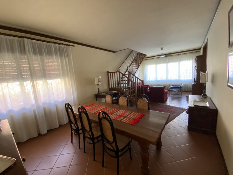 GALZIGNANO TERME: in pieno centro paese, residenza singola di circa 250 mq. su due livelli. La ca...