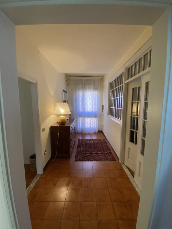 GALZIGNANO TERME: in pieno centro paese, residenza singola di circa 250 mq. su due livelli. La ca...