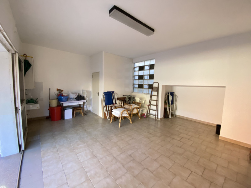 GALZIGNANO TERME: in pieno centro paese, residenza singola di circa 250 mq. su due livelli. La ca...