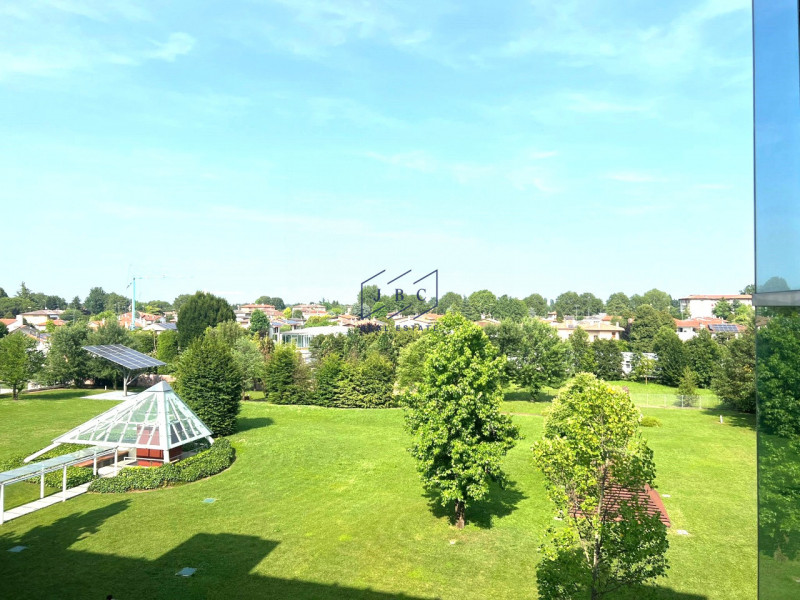 ODERZO - (TREVISO) 
Nel prestigioso contesto del Parco Dorotee, proponiamo in esclusiva un raffin...