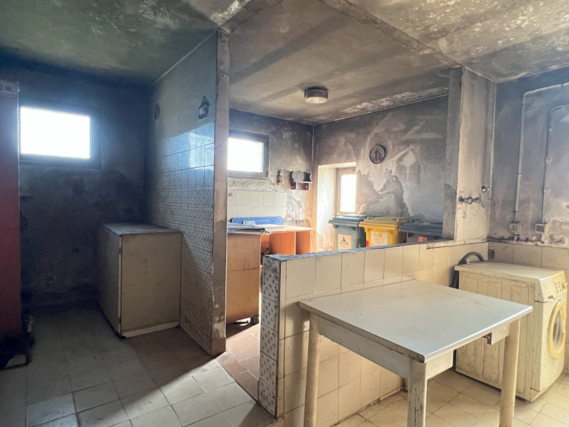 PORZIONE DI CASA ACCOSTATA DA RISTRUTTURARE 

In zona tranquilla e immersa nel verde, proponiamo ...