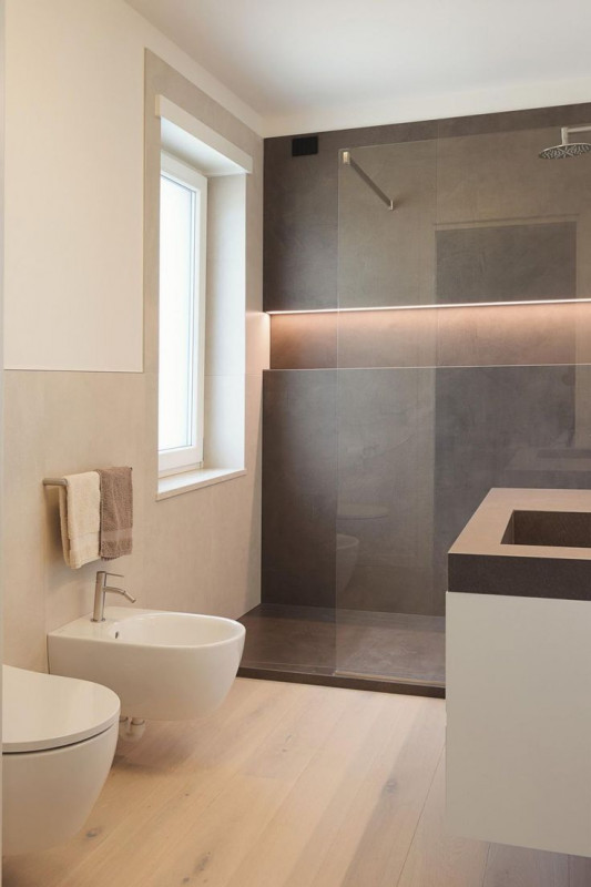 SAN VITO DI VIGONZA - ATTICO CON TERRAZZO DI 200 MQ
Proponiamo elegante e prestigioso appartament...