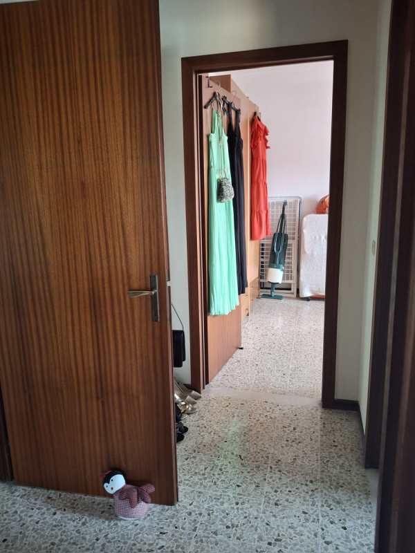 Appartamento al mare! Abitabile fin da subito NON necessita di particolari lavori da fare. Alla d...