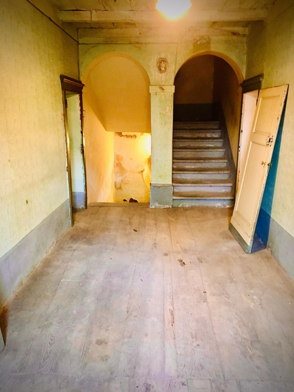 Ecco la descrizione aggiornata e integrata con la parte relativa ai servizi:

Nel cuore delle col...