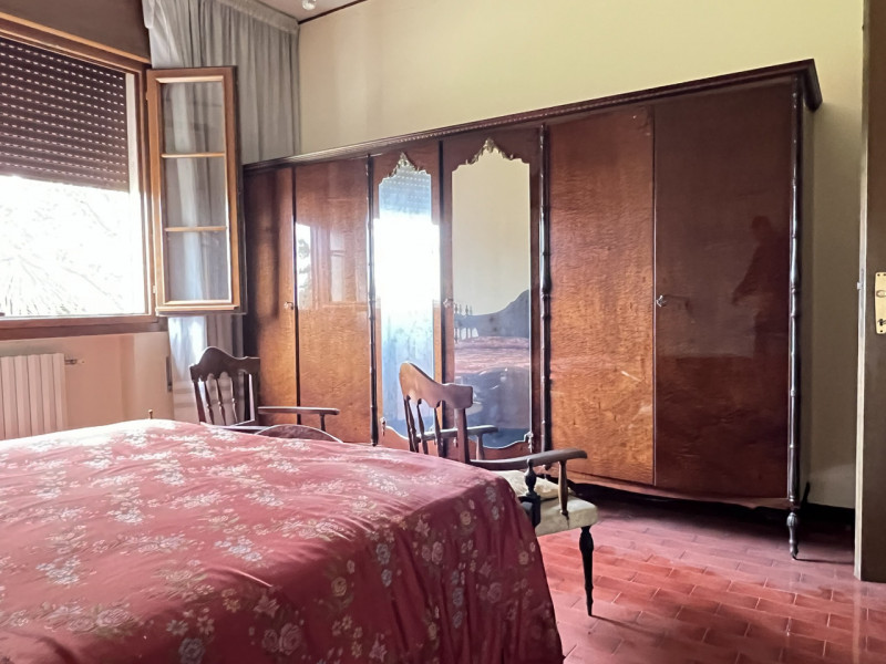 Pernumia (PD):

Nel cuore della campagna veneta, a soli 5 minuti di auto dal vivace centro di Bat...