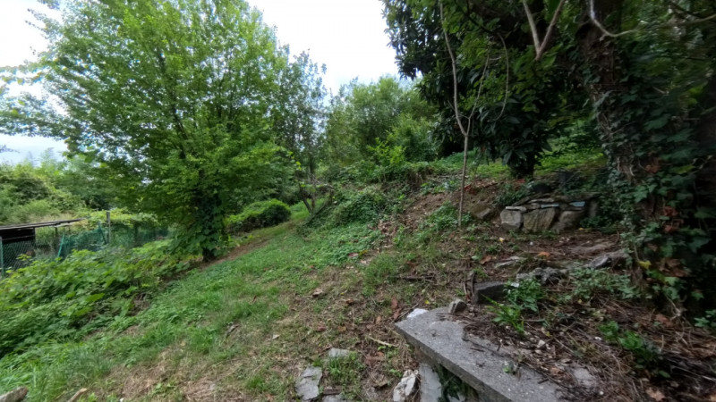 Nel cuore di Galzignano, dove la quiete della collina incontra la comodità del centro, sorge ques...