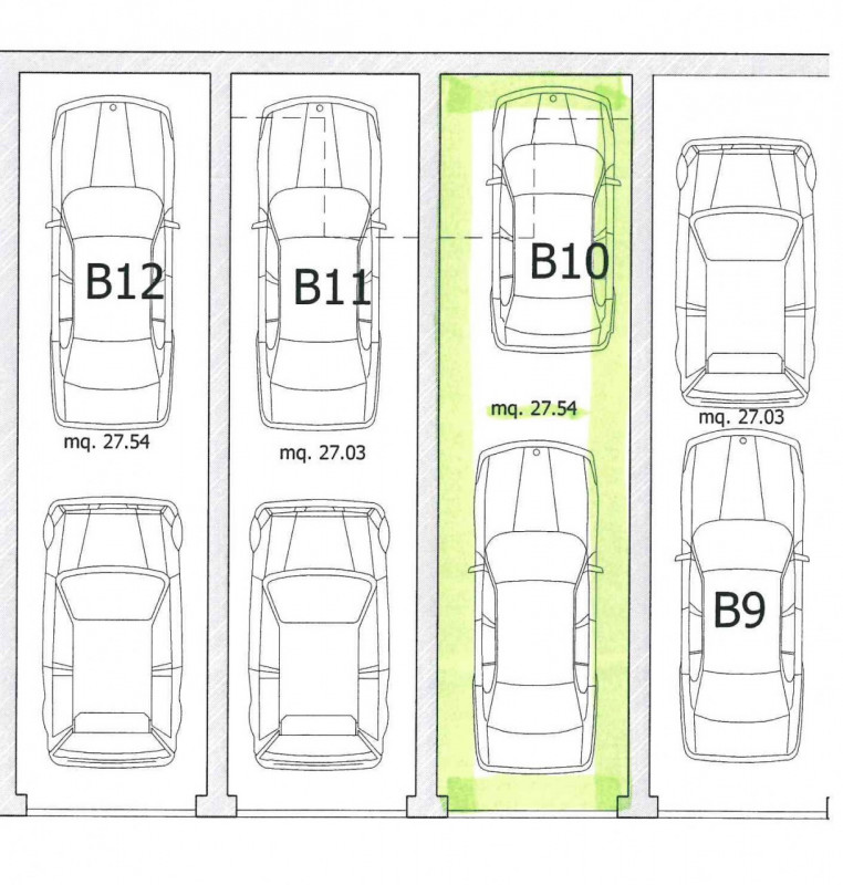 Proponiamo in vendita, esclusivamente presso la nostra Agenzia, un affascinante appartamento dupl...