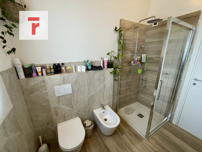 Nelle campagne nelle vicinanze di Brugine, proponiamo casa di campagna di nuova costruzione con t...