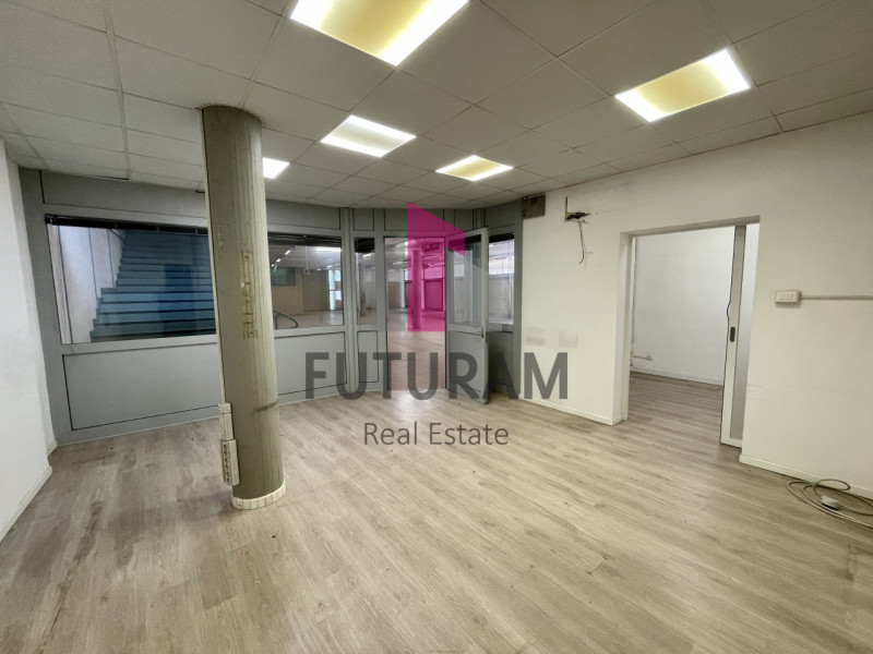 RIF:  059NM -  MIRA (VE)  -  PER INFO 0444/310220

Propongo in affitto un negozio di 460 mq in zo...