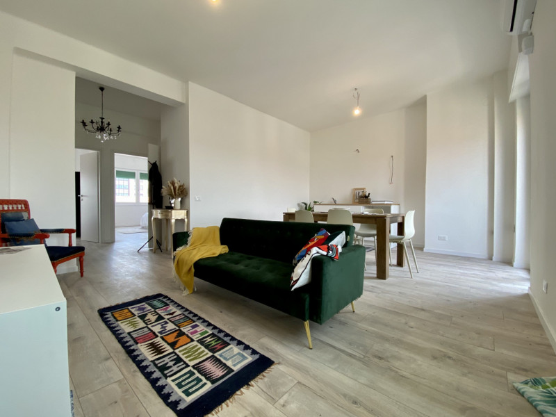 Nel cuore di Vicenza, nel quartiere di San Bortolo, adiacente all'ospedale e comodo al centro, vi...