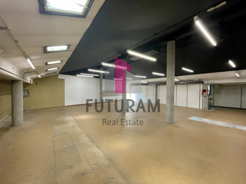 RIF:  060NM -  MIRA (VE)  -  PER INFO 0444/310220

Propongo in affitto un negozio di 390 mq al pr...