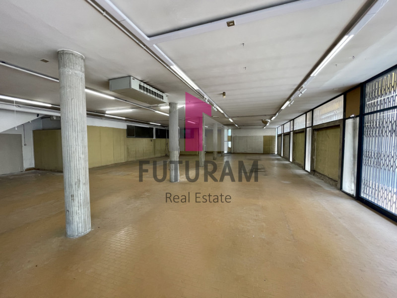 RIF:  060NM -  MIRA (VE)  -  PER INFO 0444/310220

Propongo in affitto un negozio di 390 mq al pr...