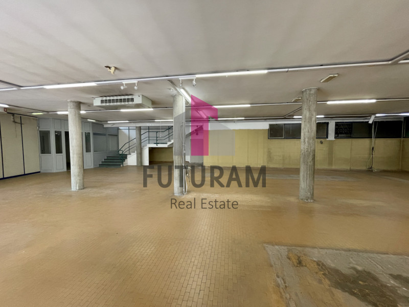 RIF:  061NM -  MIRA (VE)  -  PER INFO 0444/310220

Propongo in affitto un negozio di 840 mq al pi...