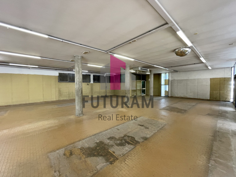 RIF:  061NM -  MIRA (VE)  -  PER INFO 0444/310220

Propongo in affitto un negozio di 840 mq al pi...