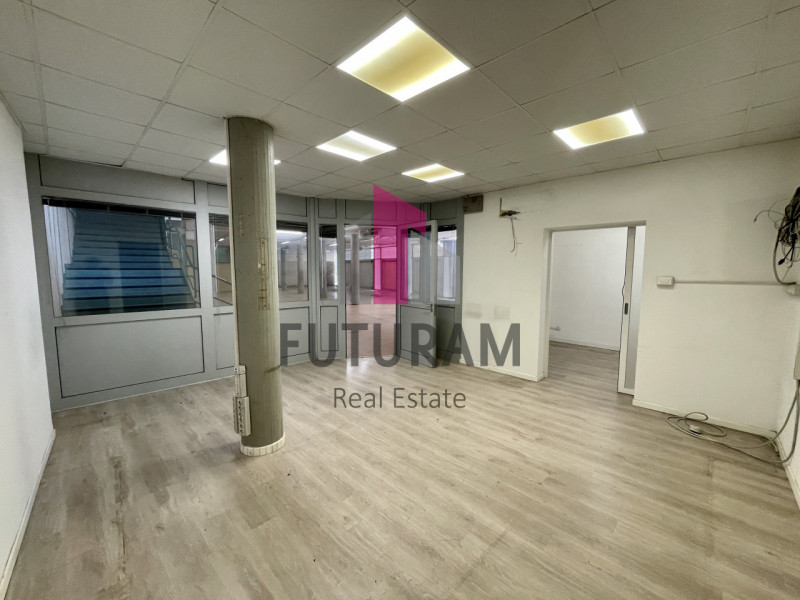 RIF:  061NM -  MIRA (VE)  -  PER INFO 0444/310220

Propongo in affitto un negozio di 840 mq al pi...