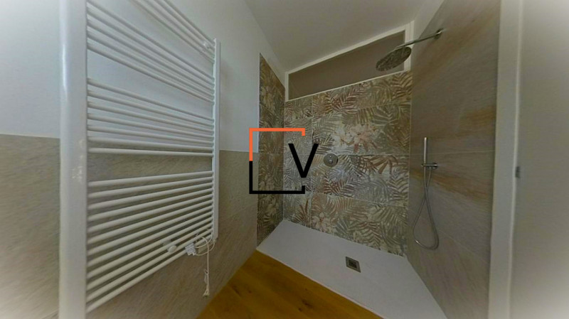 V385 - Proponiamo in vendita nella splendida zona di via F. Barbiero, a soli cinque minuti a pien...