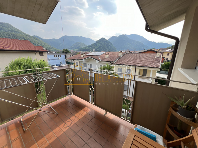 TORREBELVICINO - Pievebelvicino: APPARTAMENTO BICAMERE con studio al piano secondo e ultimo, serv...