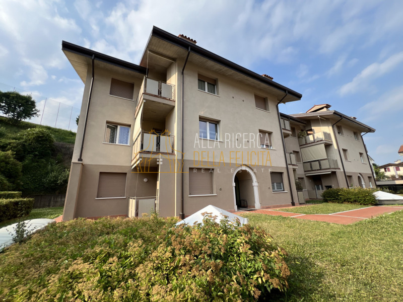 TORREBELVICINO - Pievebelvicino: APPARTAMENTO BICAMERE con studio al piano secondo e ultimo, serv...