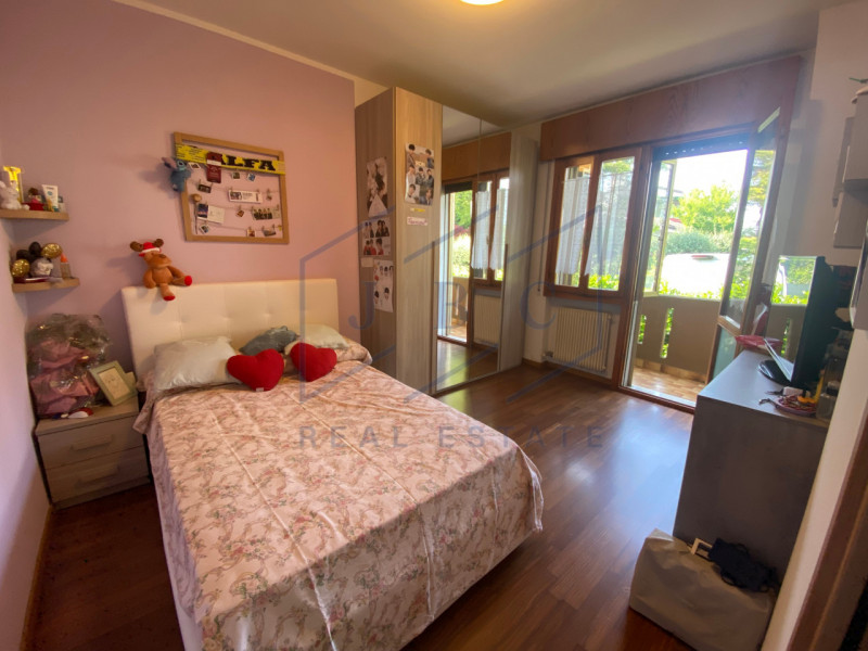 ROMANZIOL - NOVENTA DI PIAVE (VE)

Appartamento con ottimi spazi a Noventa di Piave.

A Romanziol...