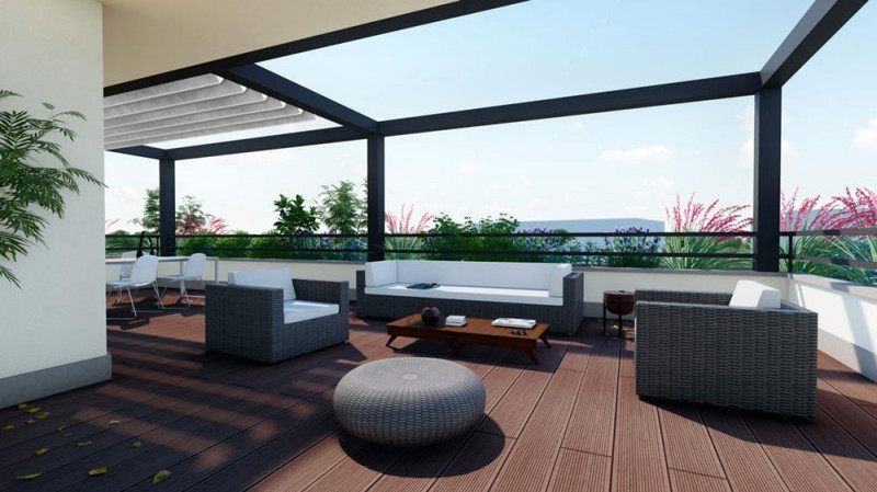 In contesto elegante e raffinato proponiamo ampio appartamento posto al 1 piano con ascensore e s...