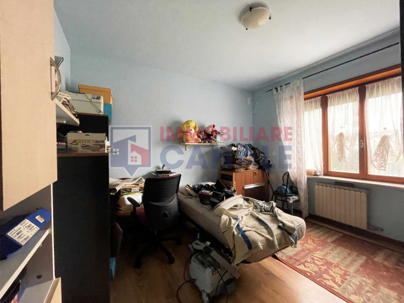 Scoprite questa affascinante casa singola terratetto situata nel cuore di Piovene Rocchette, una ...