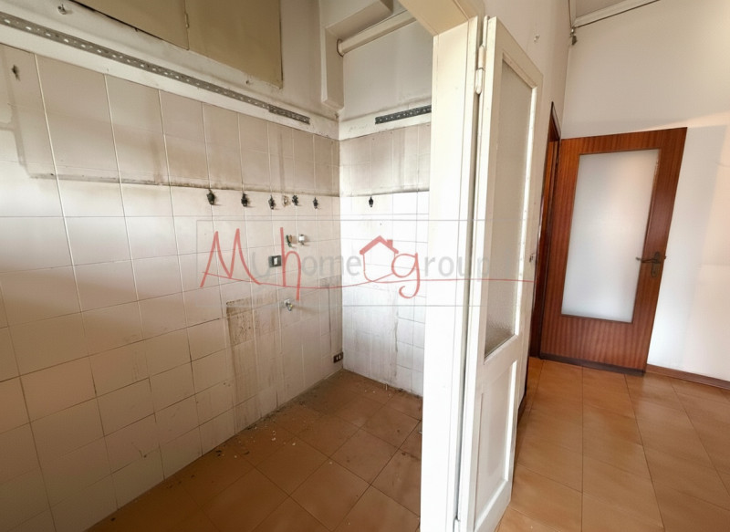 PADOVA ZONA PORTA SAVONAROLA (Rif. A179P) - Appartamento al piano rialzato in posizione particola...