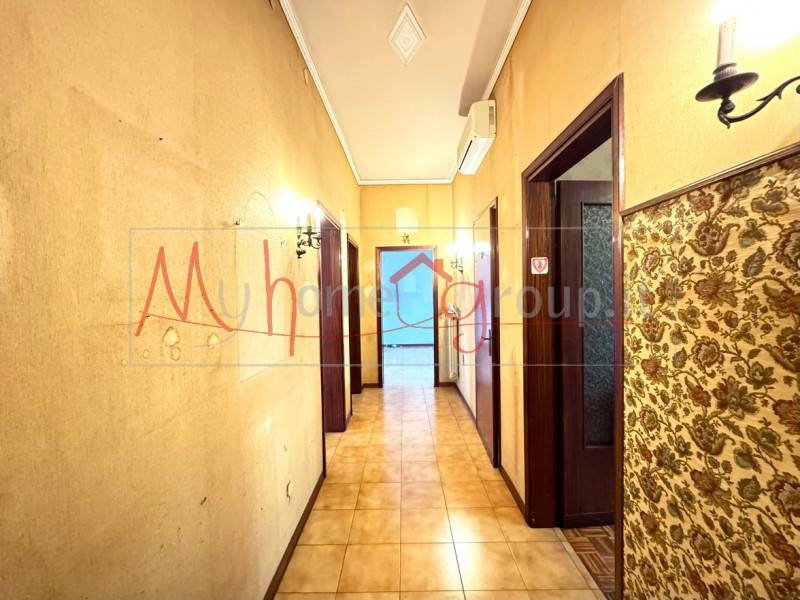 PADOVA ZONA PORTA SAVONAROLA (Rif. A179P) - Appartamento al piano rialzato in posizione particola...