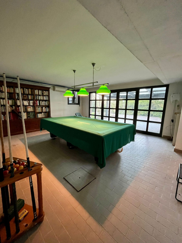 GALZIGNANO TERME - Valsanzibio: Villa contemporanea situata in posizione dominante con vista pano...