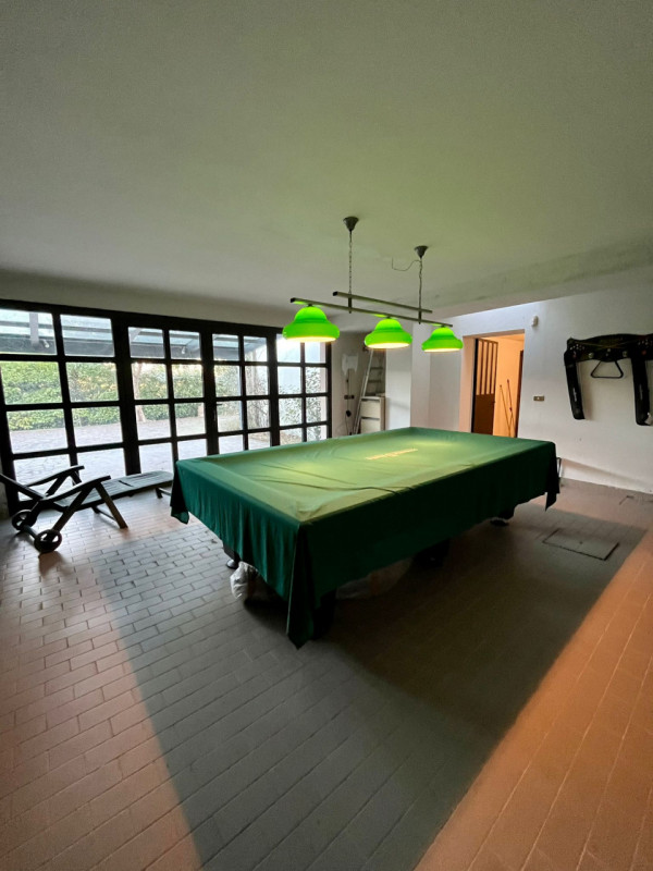 GALZIGNANO TERME - Valsanzibio: Villa contemporanea situata in posizione dominante con vista pano...