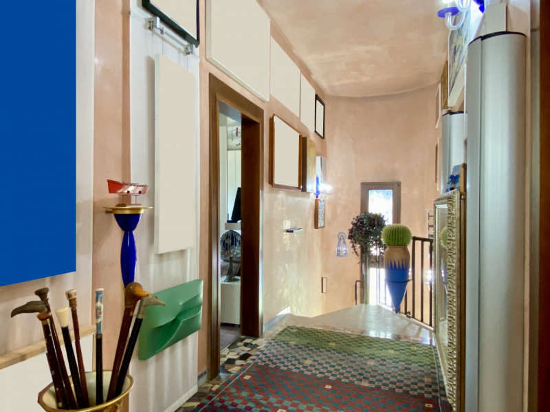 In una tranquilla strada interna di Anconetta, lontana dal traffico ma comodamente servita, propo...