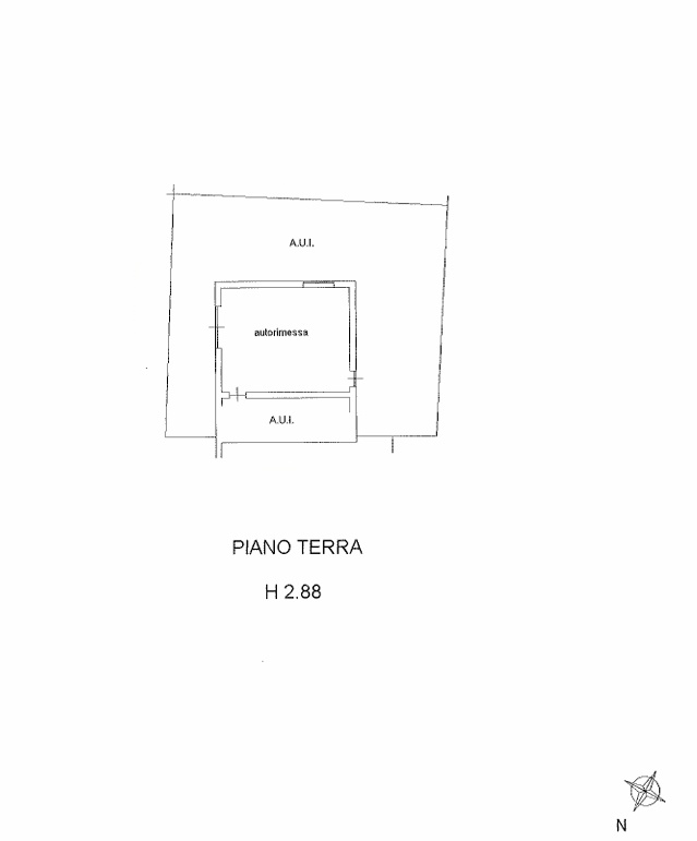 In una tranquilla strada interna di Anconetta, lontana dal traffico ma comodamente servita, propo...