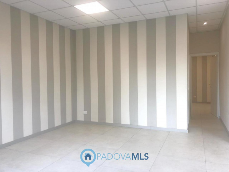 Immobile in esclusiva al Gruppo Padova MLS
Padova - zona pontevigodarzere: a pochi metri dal capo...