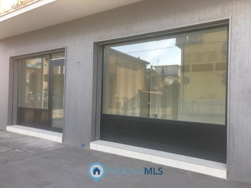 Immobile in esclusiva al Gruppo Padova MLS
Padova - zona pontevigodarzere: a pochi metri dal capo...