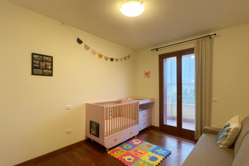 In una delle zone più richieste di Treviso, splendido appartamento situato in un elegante e raffi...