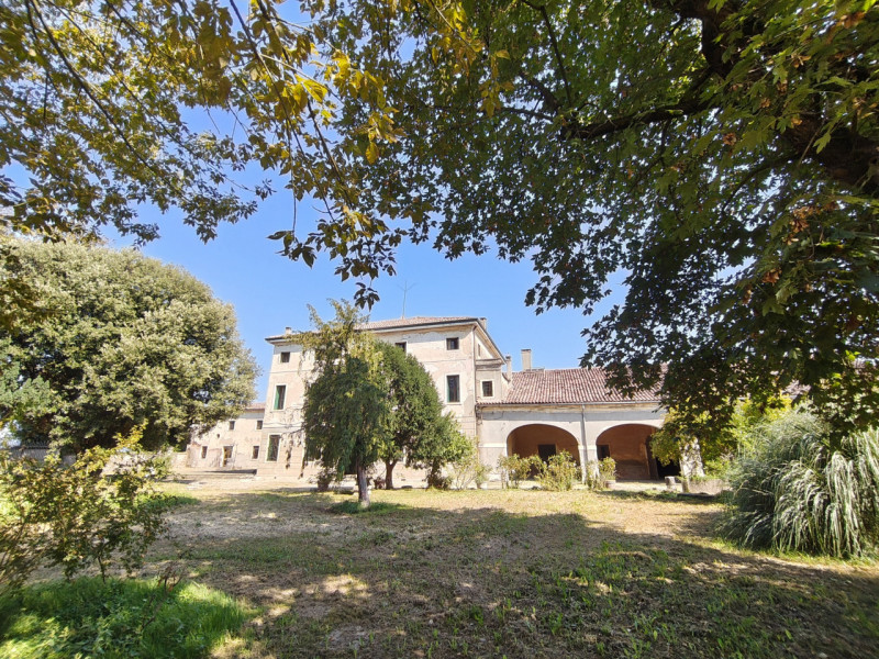 Cervarese Santa Croce Vendita Villa