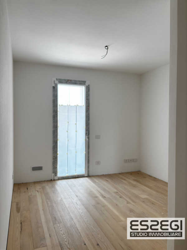 PADOVA*GUIZZA: Inserita in prestigioso contesto residenziale, con ottimi collegamenti, comoda ai ...