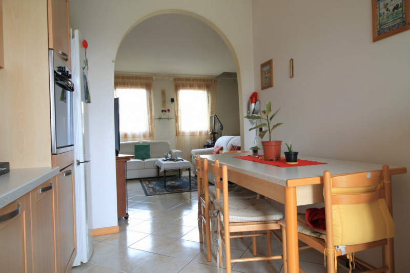 In contesto residenziale recente e riservato, proponiamo in vendita grazioso appartamento situato...