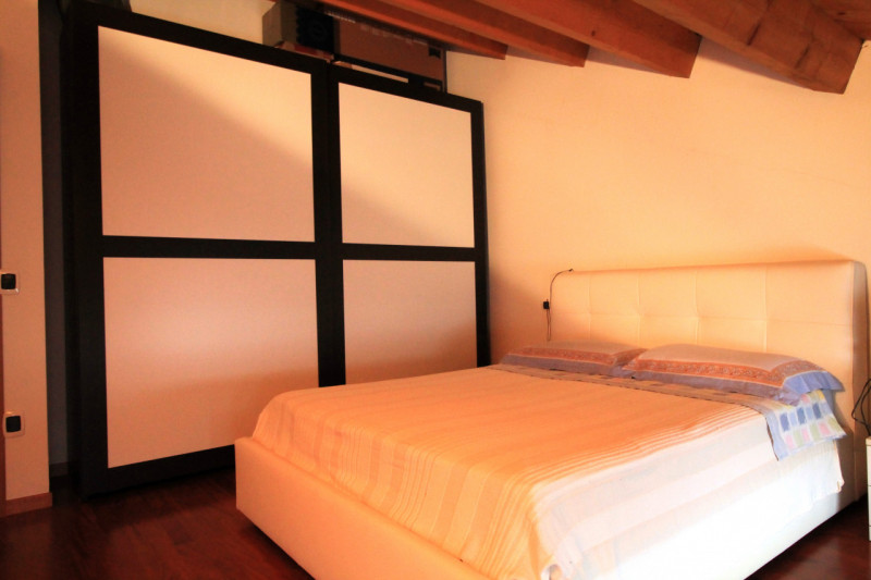 In contesto residenziale recente e riservato, proponiamo in vendita grazioso appartamento situato...