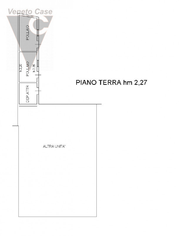 Ad Arzergrande, in zona tranquilla e immersa nel verde, proponiamo in vendita un ampio rustico su...
