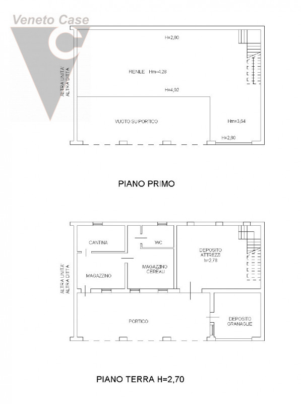 Ad Arzergrande, in zona tranquilla e immersa nel verde, proponiamo in vendita un ampio rustico su...