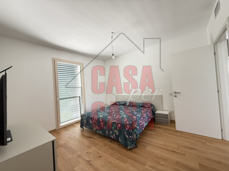 Rif. C278 - Proponiamo in vendita casa singola ad Este, si estende su ben 180 mq e si presenta co...