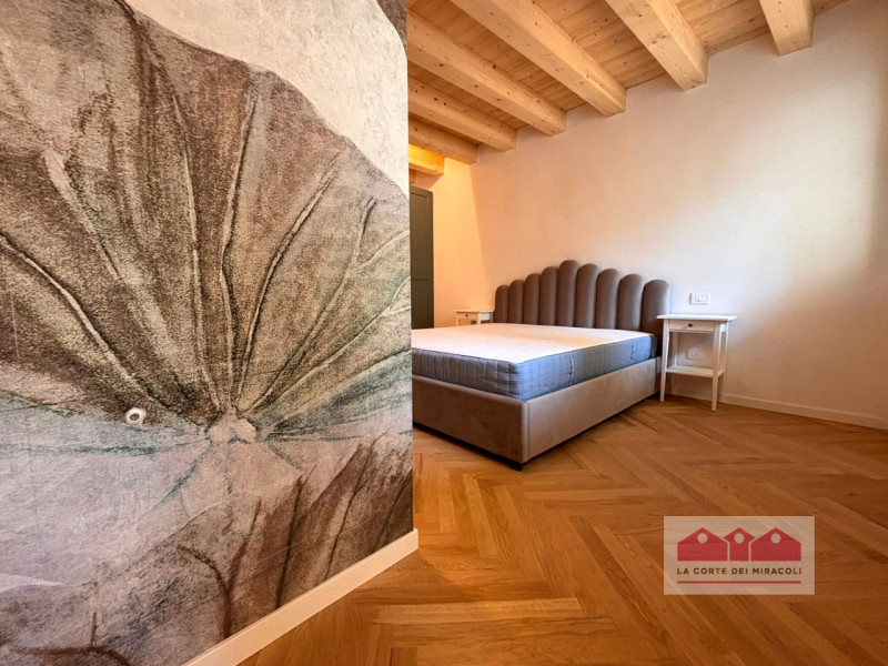 SAN PIETRO: NEL CUORE DEL CENTRO STORICO A POCHI PASSI DALLA SPLENDIDA PIAZZA DEI SIGNORI, MA ALL...