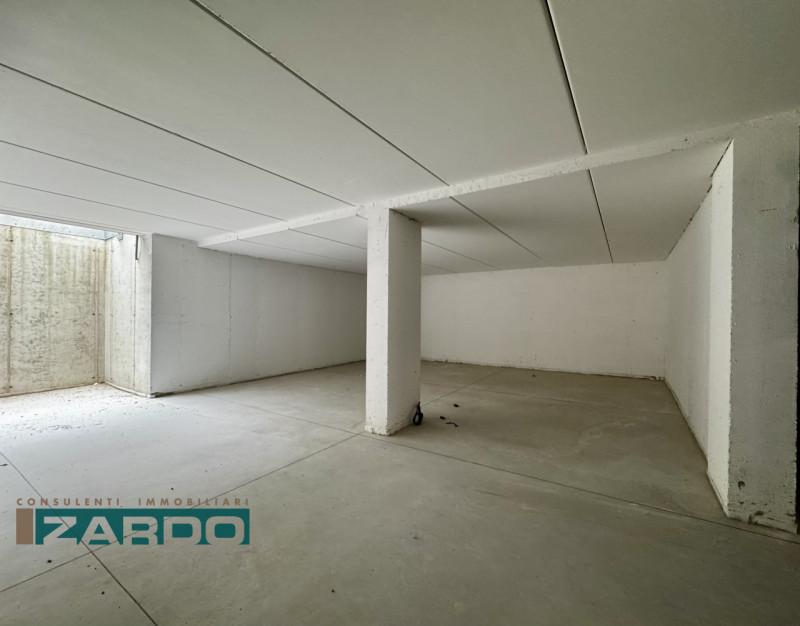 Rif. A-301 (per info 350 5383983 | Giacomo )

A due passi dal centro di Riese Pio X, proponiamo i...