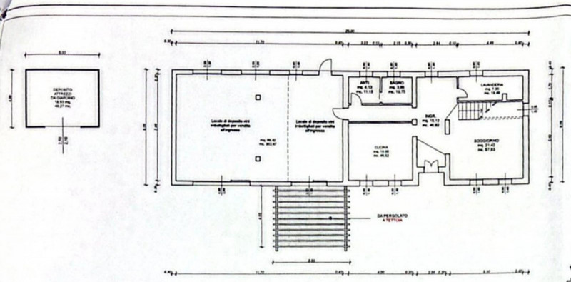 Alle porte di Galzignano, in posizione tranquilla ma non distante dal centro, proponiamo in vendi...