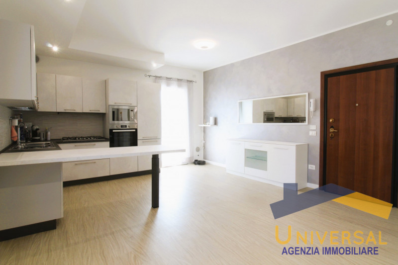 CAMPOSAMPIERO – nel cuore di quartier Mogno, a pochi passi dal centro storico e dai principali se...