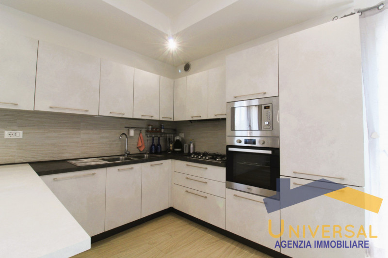 CAMPOSAMPIERO – nel cuore di quartier Mogno, a pochi passi dal centro storico e dai principali se...