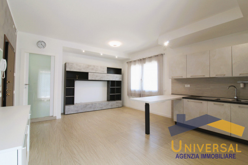 CAMPOSAMPIERO – nel cuore di quartier Mogno, a pochi passi dal centro storico e dai principali se...